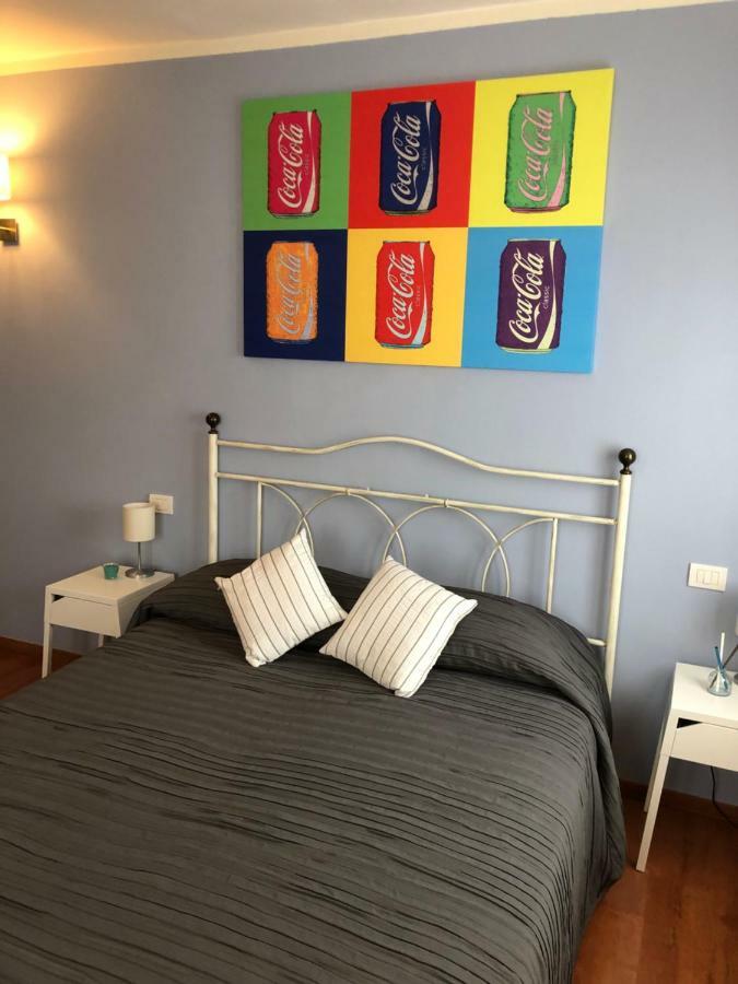 Irides Rooms A Un Passo Dai Parchi Divertimento لاتيزي المظهر الخارجي الصورة