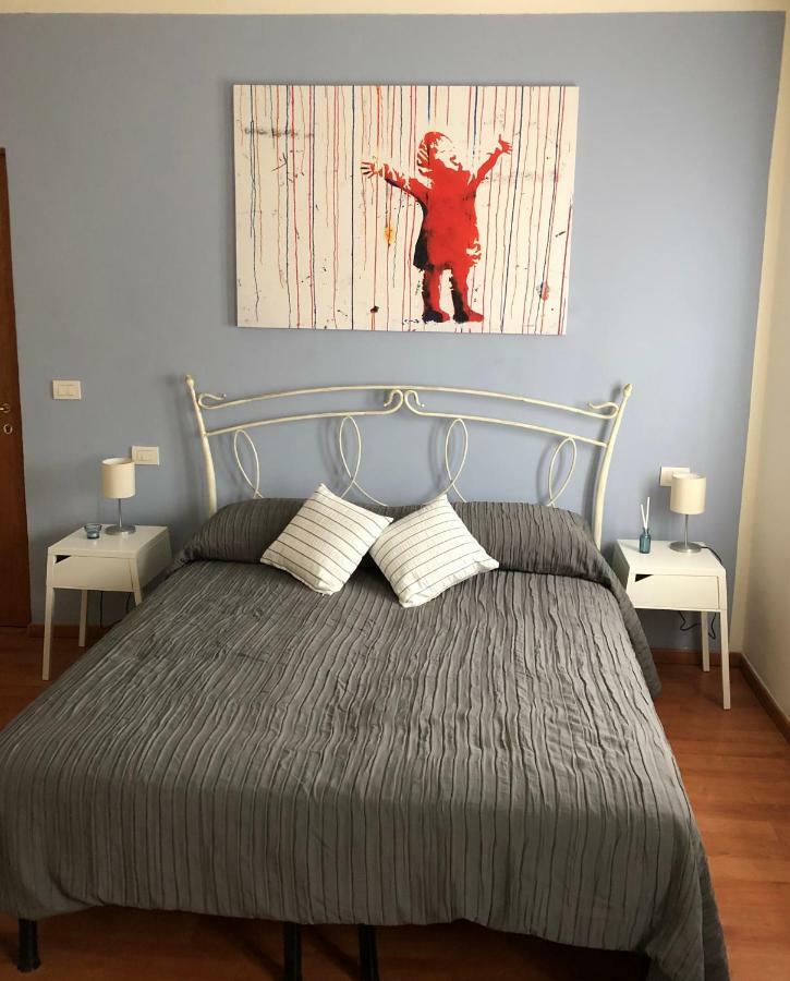 Irides Rooms A Un Passo Dai Parchi Divertimento لاتيزي المظهر الخارجي الصورة